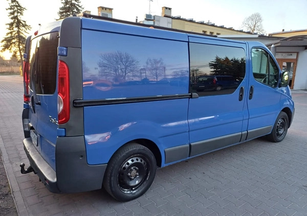 Renault Trafic cena 26900 przebieg: 235201, rok produkcji 2008 z Dobra małe 466